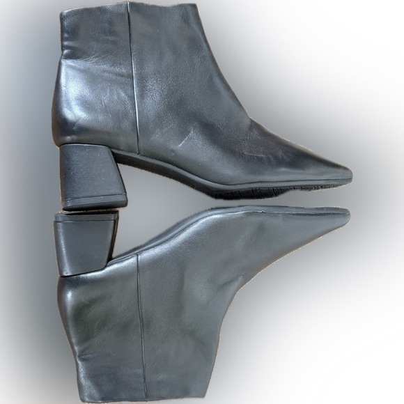 Alex Marie Black Ankle Boots – Sleek
Original Price: 120 → Now Only39! - Picture 7 of 9